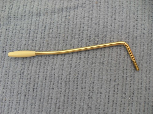 Fender strat tremolo - fender, arm