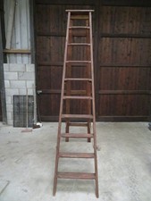 EXTRA TALL STEPLADDER