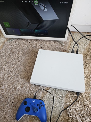 Xbox one console white and - one,