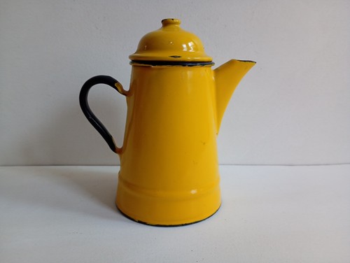 Small vintage yellow enamel - small,