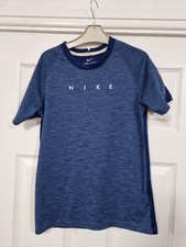 BOYS NIKE SHORT SLEEVE T-SHIRT