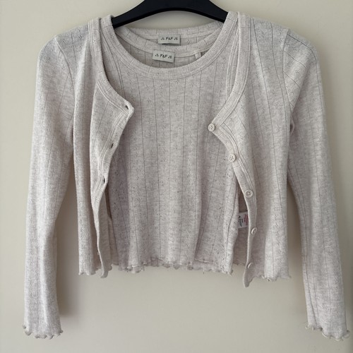 Pretty beige knit - beige,