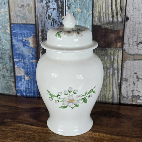 Vintage arthur wood white - vintage,
