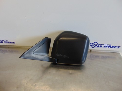 Mitsubishi shogun wing - mitsubishi,