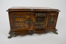Fine Victorian oak & carved oven range cigar box