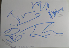 JAMES AUTOGRAPHED 8 X 6 ALBUM