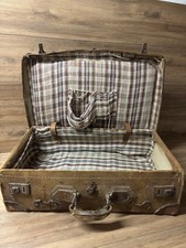 Vintage Small Card leather? Suitcase Prop Display No Key Catch Not Working