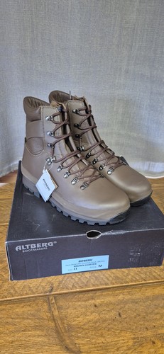 Altberg defender walking boots - altberg,