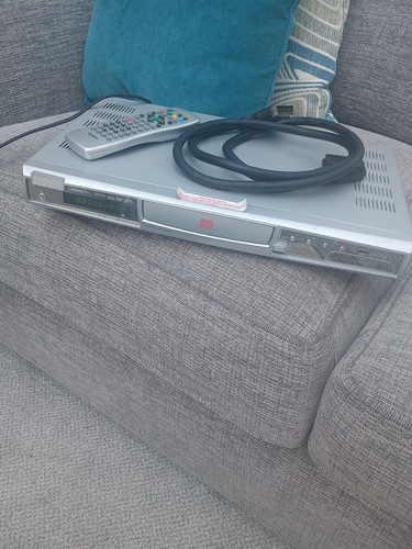 Goodmans pro dvd player - goodmans,