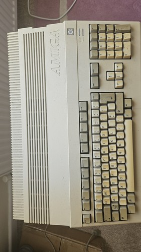 Comodore amiga 500 with - 500, psu