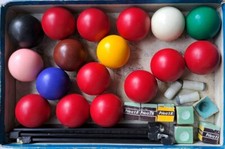 Vintage Monarch Snooker Balls