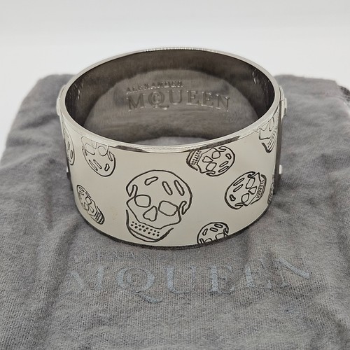 Alexander mcqueen designer - alexander,
