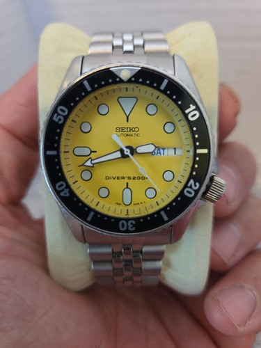 Stunning yellow mod seiko - yellow,
