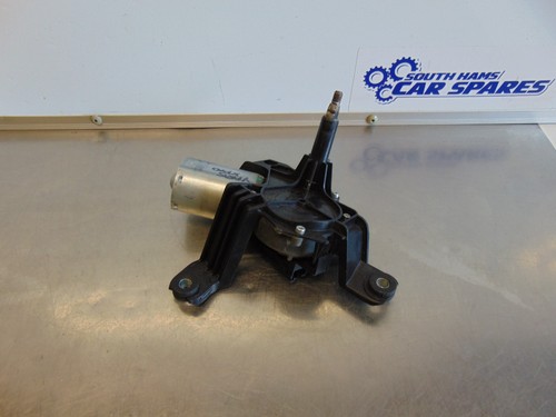 Toyota yaris rear wiper motor - rear,