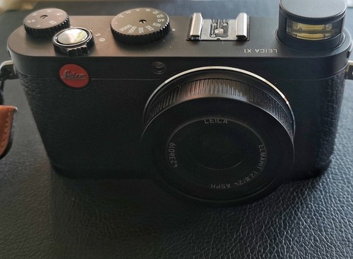 Leica digital camera - leica, x1
