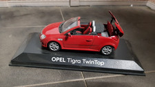 Vauxhall Tigra Opel Twin Top Convertible 1:43 Scale Model Red Cabrio Diecast Car