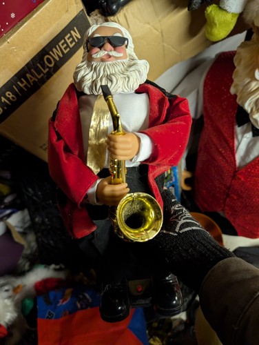 Gemmy animated saxophone - gemmy,