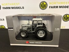 UNIVERSAL HOBBIES 4878 1:32