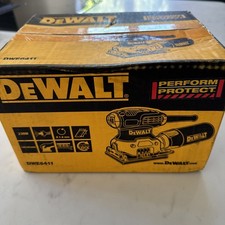 DEWALT DWE6411 230w Palm