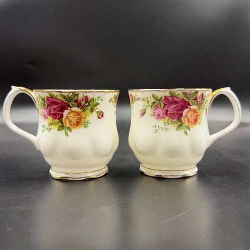 Pair vintage royal - pair,