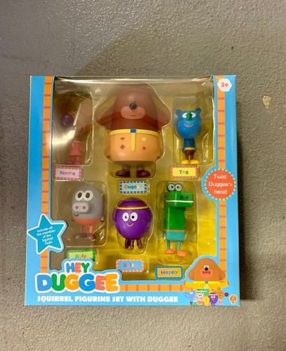 Hey duggee squirrel figurine - "hey,