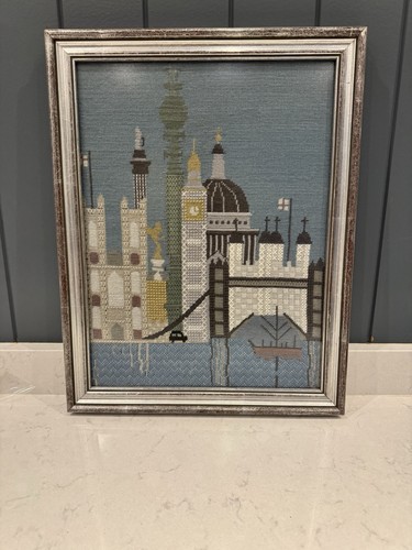 Vintage london landmark - london,