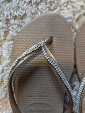 havaianas flip flops size 5
