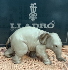LLADRO 5438 Mini Elephant