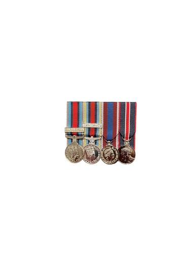 Court mounted miniature - miniature, medal