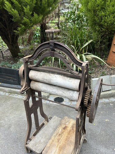 Antique cast iron - antique,