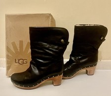 UGG Lynnea Sheepskin Cuff