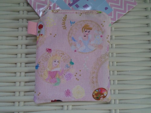 Princesses purse coins card - princesses,