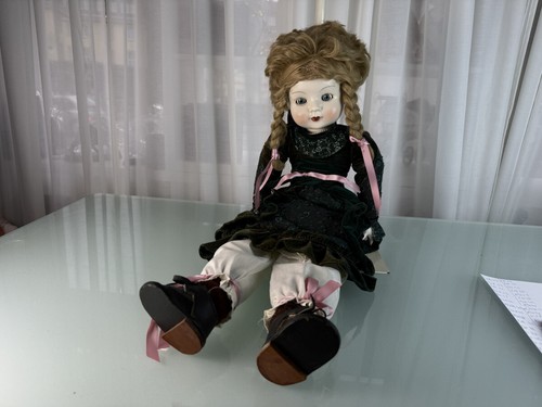 Artist doll old - , porcelain