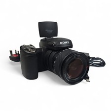 Sony Cyber-shot DSC-R1 10.3MP Digital Camera CMOS 5x Zoom Flip Screen + Charger