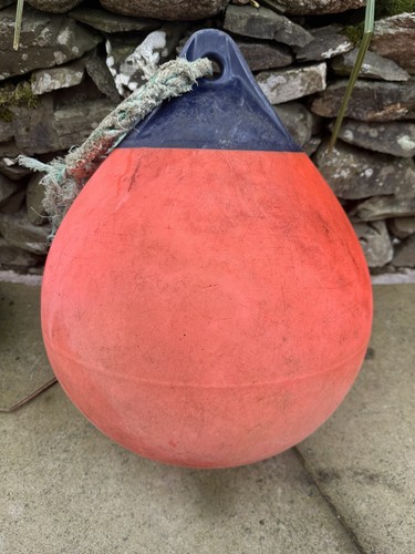 Inflatable polyform buoy - polyform, a2