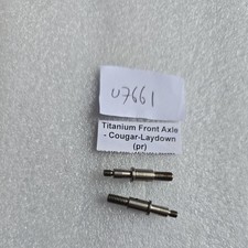 Schumacher U7661 Titanium front Axle cougar Laydown 