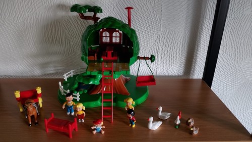 Bluebird penny treehouse - oh, penny!