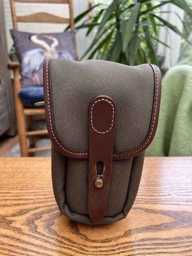 Billingham ten camera - ten-16, pouch