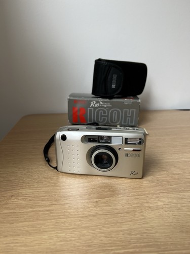 Mint ricoh r10 - mint, premium