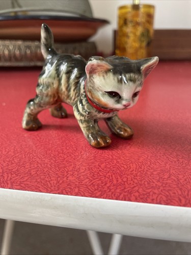 Vintage tabby cat - tabby, ceramic