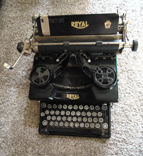 1923 vintage royal model - model, 10
