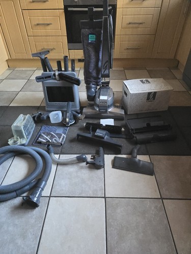 Kirby vacuum cleaner - g4,