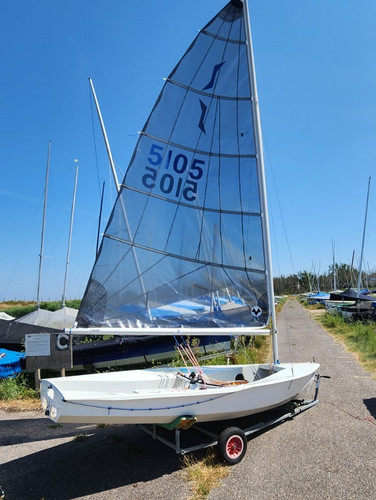Solo sailing dinghy - sailing, combi