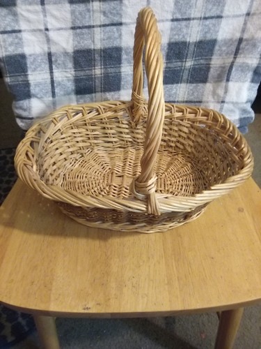 Vintage two tone - vintage, wicker
