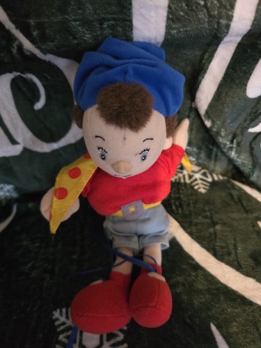 2007 noddy beanie - noddy, 8”