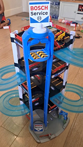 Bosch service toy - bosch, parking