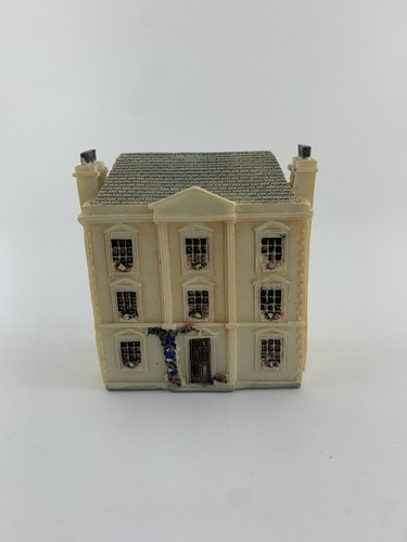 The dolls house emporium - dolls,
