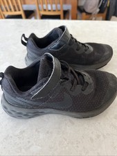 Kids Black Nike Trainers Size 12