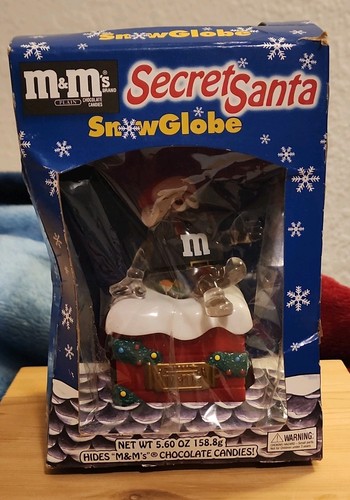 Secret santa snow - m&ms,