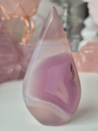 Pink jelly agate crystal - pink,